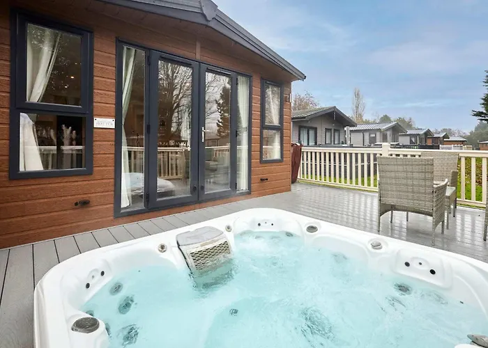 Springwood With Hot Tub York
