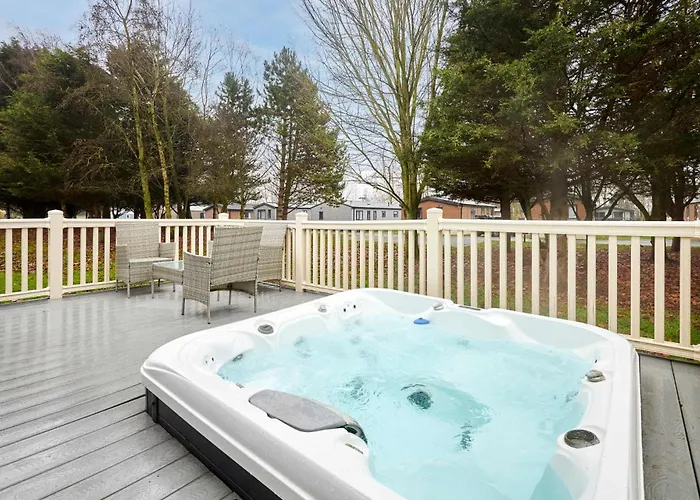 Springwood With Hot Tub Hébergement de vacances